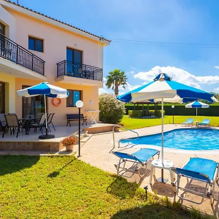 Halima Georgios Вилла *