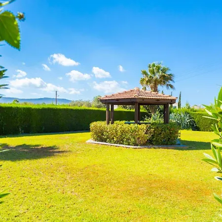 Halima Georgios Villa