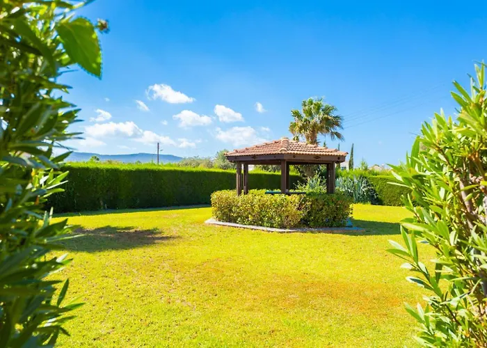 Halima Georgios Villa