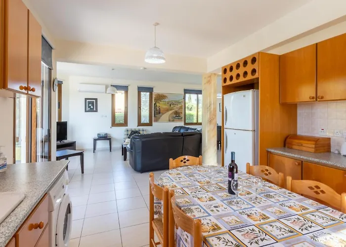 Halima Georgios Villa *