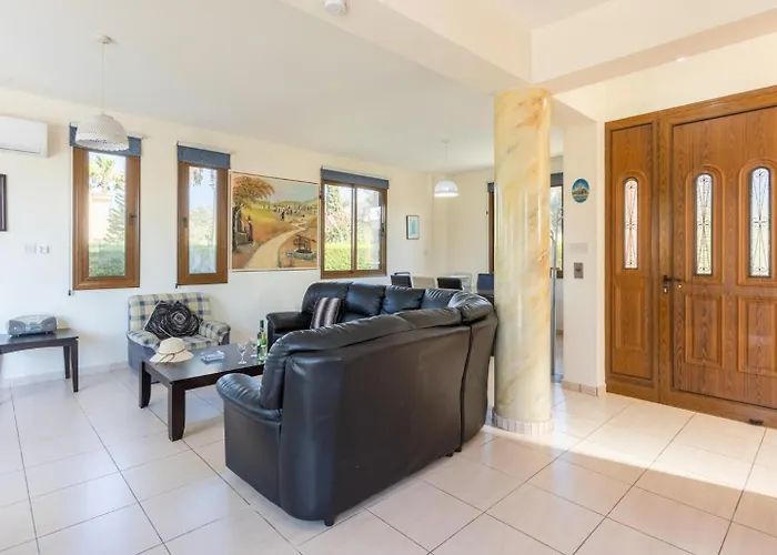 빌라 Halima Georgios 폴리스