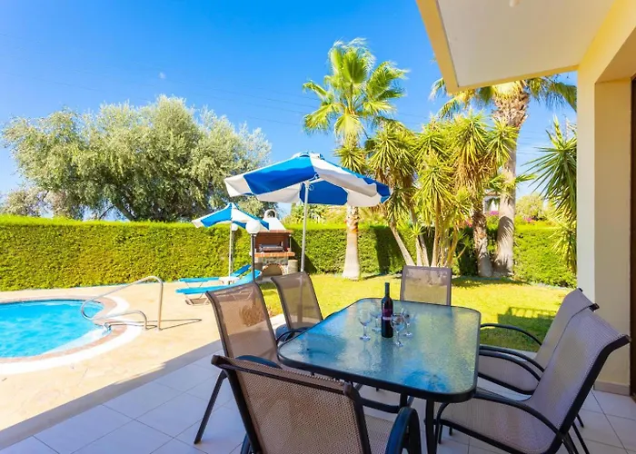 빌라 Halima Georgios *