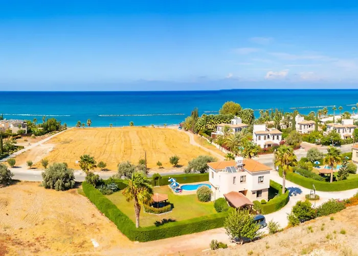 Halima Georgios Villa